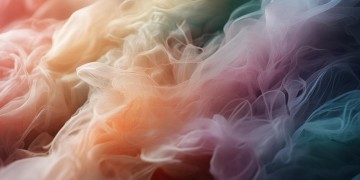 靠近我拥抱我究竟是哪首歌？