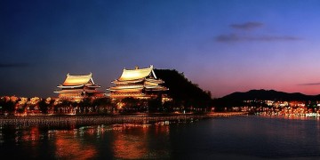 你入眼我入心这句歌词究竟出自哪首歌？