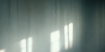 看不见的阻碍究竟出自哪首歌？