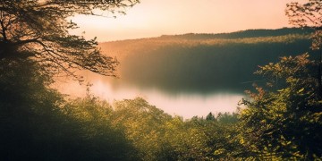 呜呜呜一阵风到底是哪首歌？