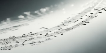 留白变成空白究竟是哪首歌？