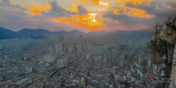 眼神中带着情思究竟是哪首歌？